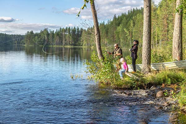 kalastaminen erä- ja luontokeskuksessa
